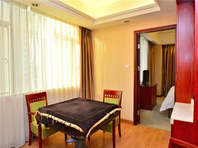 Vienna Hotel Dongguan Hou Street Wanda Plaza Exterior foto